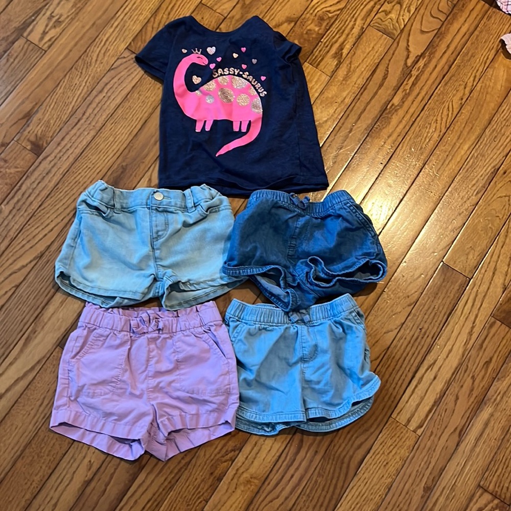 Gently worn girls 4T (1 pair of 3T) shorts and 1 4T short sleeve shirt
